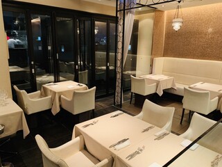 ENOTECA PIZZERIA KAGURAZAKA STAGIONE - 店内テーブル席