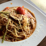 un graine - イワシと茄子と水菜とモッツァレラチーズのアンチョビトマトソース