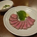 焼肉龍音 - ローストビーフ（１０２９円）