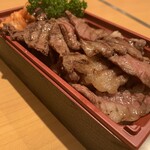 ホルモン焼肉 かめつる - 