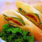 ほやほや屋　 - ほやチーズ春巻きカットイメージ