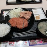 松のや - ロース&唐揚げ定食