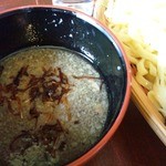 りらくしん - ツケ汁。ちと酸味強い。