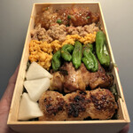 鳥しき - 鳥しき弁当￥２８００