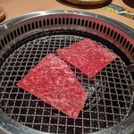 日本焼肉はせ川 - 霜降り和牛モモ肉