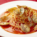 Vongole Rosso or Bianco ~ Flavor of clams and refreshing acidity of tomato ~