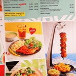 Nando's - 名物のペリペリチキンは、サイズとサイドディッシュの数を選んで注文