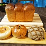 ベーカリーツキヨシ - 