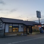 あずみうどん - お店の外観です。（2020年4月）