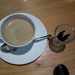 ビストロ ド エル - コーヒーと自家製生キャラメル