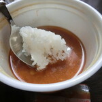 Matsunoya - ライスをスープに浸して...