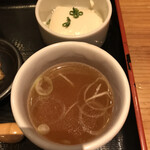 Akitahinaiji Doriseisan Sekininsha Nomise Honke Abeya - 比内地鶏スープと秋田美人豆腐