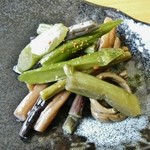 そば処 平石亭 - 「薇入り山菜」です（5/12UP）