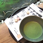 休耕庵 竹の庭の茶席 - お抹茶。