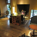 親和苑 - 玄関横のロビ～♪