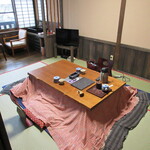 親和苑 - 部屋は「ヒゴタイ」他に寝室が一部屋有ります♪