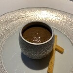 2020.2.  黒トリュフのピューレをかけた温度玉子