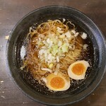 麦伸ぬーどる - 丸鶏醤油600円+煮玉子100円