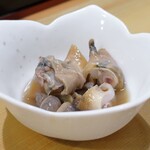 葵 - つぶ貝の出汁煮？