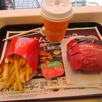 マクドナルド - 炙り醤油風 ベーコントマト肉厚ビーフ　バリューセット 740円(税込)