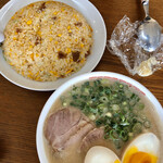 双喜紋 - 双喜紋のラーメンと冷凍チャーハン
