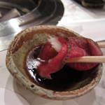 蔓牛 - 巻いてポン酢で頂きます。