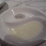 蔓牛 - 塩　or レモンで頂きます。