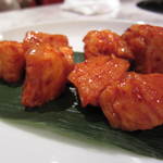 蔓牛 - 上ミノサンド　横から