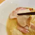 麺屋 貝原 - パサツキなど皆無の鳥チャーシュー