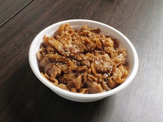 Shichirin Yakisakaba Tengu - 丼物各種テイクアウト