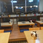 とんかつ 武蔵 - 店内は空席だらけ