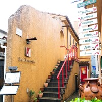 ラ・トゥーエル - 外観