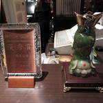 蔓牛 - 神戸ビーフの優秀賞の盾