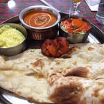Indian Dinning Cafe Mataa - これがバターチキン…おそらく