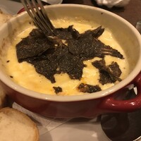 Focacceria la Brianza - トリュフとたまごのオーブン焼き