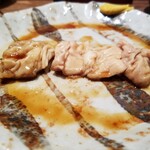 鳥茂 - 上シロ　　豚の直腸で最も美味しい所だけを使って秘伝のタレで焼きあげる❗