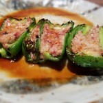 鳥茂 - こちらのお店が元祖　ピーマンの肉詰め❗