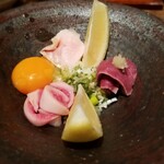 鳥茂 - 刺身3種　(ハツ、コブクロ、ガツ)