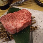 ホルモン焼肉 肉の大山 - 和牛特上ランプ 1,738円