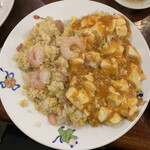 天龍 - エビチャーハン&マーボー豆腐。
