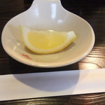 炭火焼肉　鶴 - 