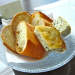 アロマフレスカ - パン　とっても美味しいです
