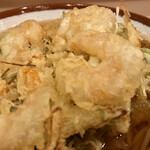 そばの神田 東一屋 - えびに着目する。