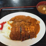 とんかつ二幸 - かつカレー（みそ汁付き）