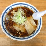 Akamon Ramen - 醤油ラーメン♬ 750円