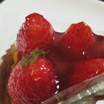 マイヤーリング - いちごのタルト（アップ）