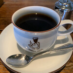 フェイバリットコーヒー - 本日のコーヒー   500円(税抜)
            スイーツとセットなら300円になります