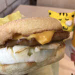 マクドナルド - ソーセージエッグマフィン　※個人的には、マクドのハンバーガーの中では、かなり上位に来る