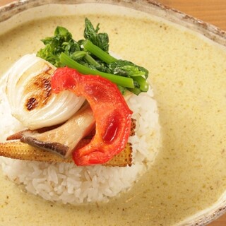 一度食べたら癖になる。タイガーカレー