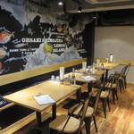 SETOUCHI 檸檬食堂 - 店内奥のテーブル席